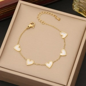 Mother of Pearl Gold Heart Pendant Necklace & Bracelet Set