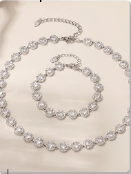 18K Gold Plated Luxury Circle & Heart Zircon Jewelry Set