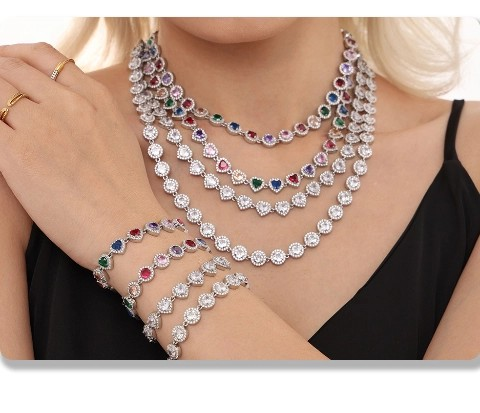 18K Gold Plated Luxury Circle & Heart Zircon Titanium Steel Vacation Jewelry