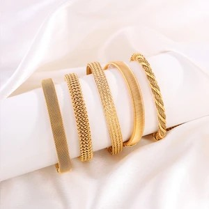 Casual Minimalist Solid Color Titanium Steel Bangle | Sleek Everyday Bracelet