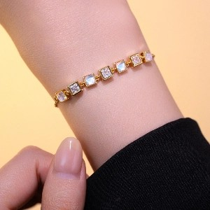 Fashion Square Cat Eye Zircon Bracelet | Summer Niche Jewelry for Women