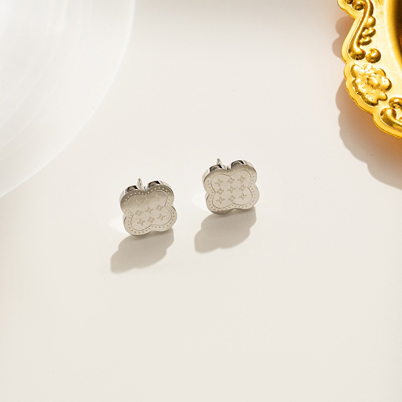 18K Gold Plated Women Letter & Number Titanium Steel Personalized Jewelry